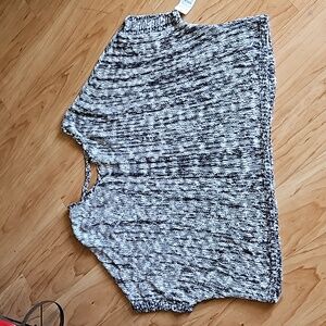 14th & Union dolman short sleeve pullover